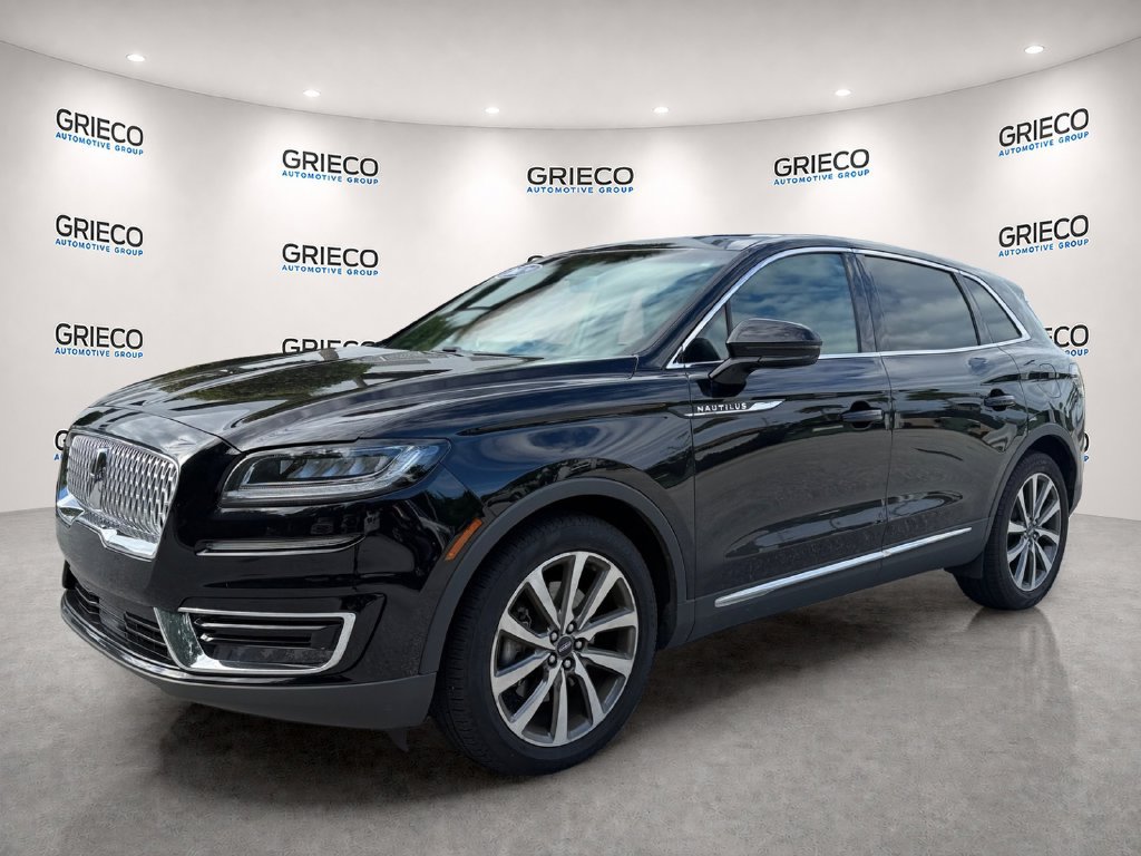 Used 2019 Lincoln Nautilus Select AWD/4WD image 3