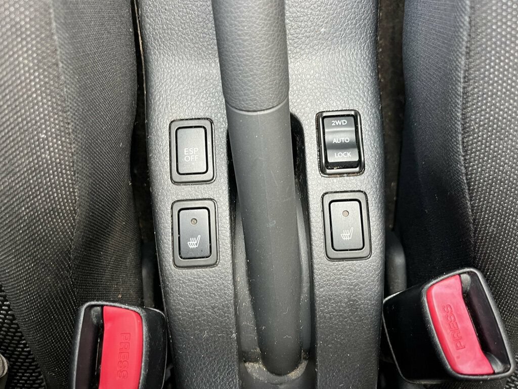 Used 2009 Suzuki SX4 AWD Hatchback w/ Touring Pkg image 19