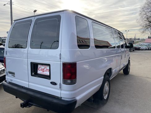 Used 2008 Ford E-350 and Econoline 350 XL image 5