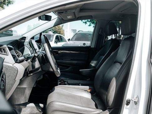 Used 2018 Honda Odyssey Elite image 18