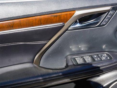 Used 2018 Lexus RX 350 FWD w/ Premium Package image 18