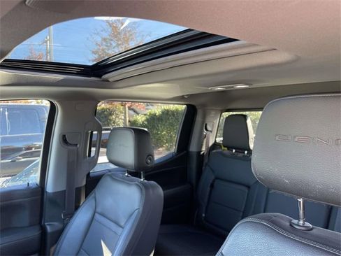 Used 2021 GMC Sierra 1500 Denali w/ Denali Ultimate Package image 4
