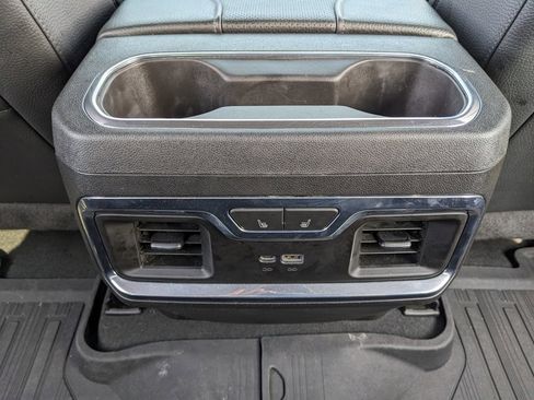 Used 2024 GMC Sierra 2500 Denali w/ Denali Reserve Package image 48