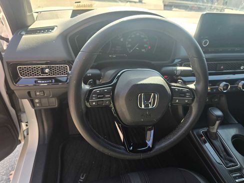 Used 2023 Honda Civic Sport image 23