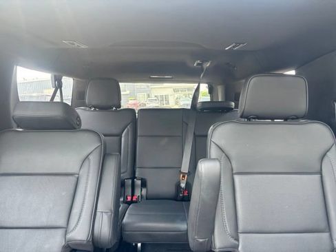 Used 2021 GMC Yukon XL Denali w/ Denali Ultimate Package AWD/4WD image 14