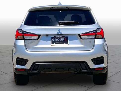 Used 2024 Mitsubishi Outlander Sport SE AWD/4WD image 5