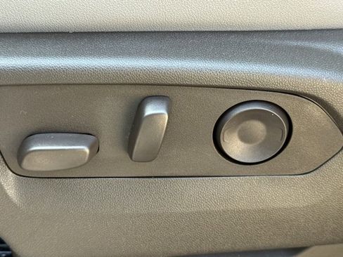 Used 2026 Chevrolet Tahoe LT w/ Comfort Package image 20