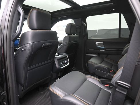 New 2025 Ford Expedition Tremor image 25