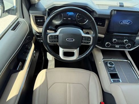 Used 2023 Ford Expedition Max Limited RWD image 9
