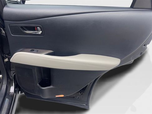 Used 2013 Lexus RX 450h FWD image 42