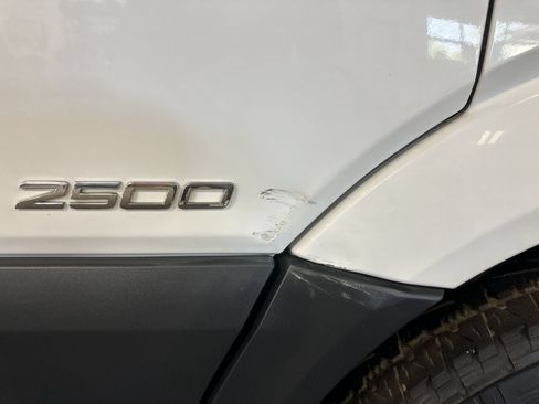 Used 2016 Mercedes-Benz Sprinter 2500 image 36