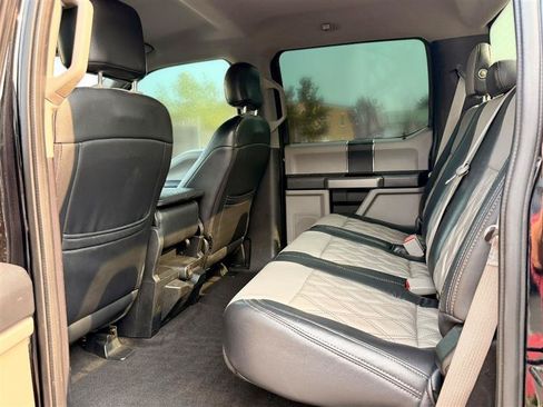 Used 2018 Ford F250 XLT w/ XLT Value Package AWD/4WD image 8