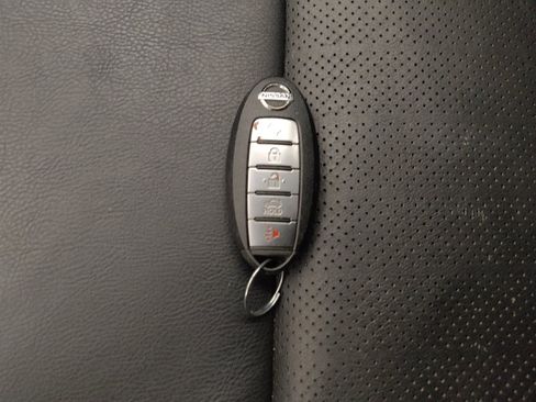 Used 2020 Nissan Maxima 3.5 SV w/ Floor Mat Group FWD image 32