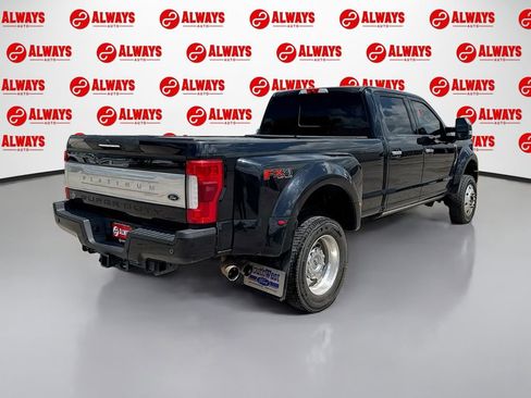 Used 2018 Ford F450 Platinum w/ Platinum Ultimate Package AWD/4WD image 5