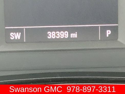 Used 2024 Chevrolet Trax LS w/ Driver Confidence Package FWD image 13
