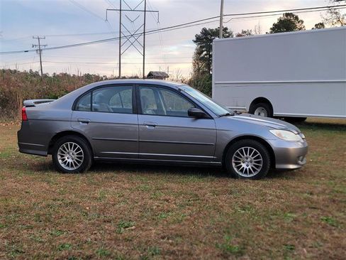 Used 2005 Honda Civic LX image 2