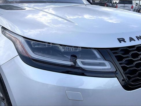 Used 2021 Land Rover Range Rover Velar R-Dynamic S AWD/4WD image 32