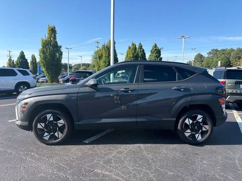 Used 2024 Hyundai Kona SEL AWD/4WD image 10