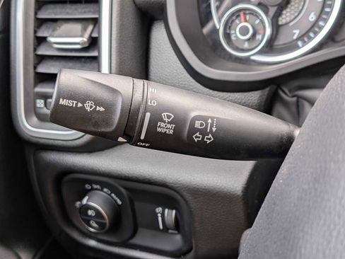Used 2023 RAM 1500 Big Horn AWD/4WD image 24