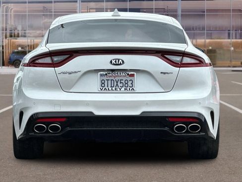 Used 2018 Kia Stinger GT2 RWD image 5
