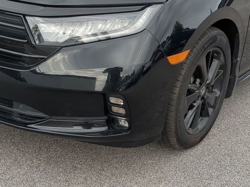 Used 2023 Honda Odyssey Sport image 9