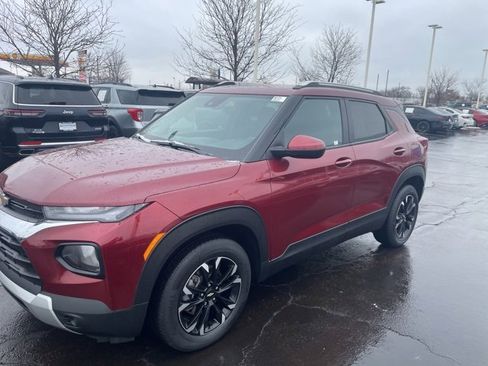 Used 2023 Chevrolet TrailBlazer LT image 4