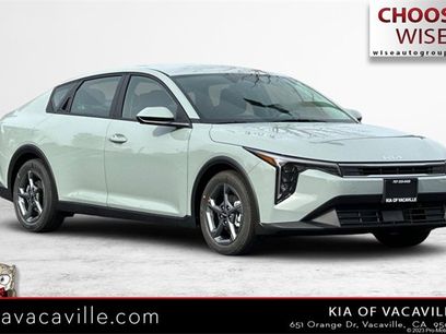 New 2026 Kia K4 LXS