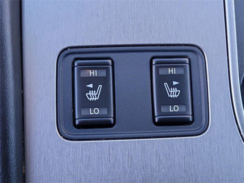 Used 2023 Nissan Murano SV image 17