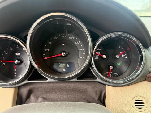 Used 2008 Cadillac CTS 3.6L DI AWD 4dr Sedan w/ Wood Trim Package image 7