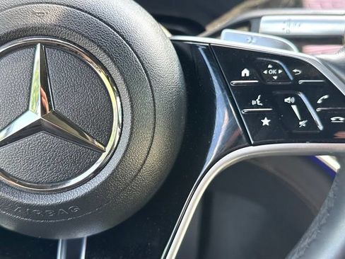 Used 2023 Mercedes-Benz EQS 580 4MATIC SUV image 19