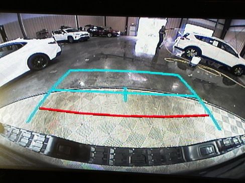 Used 2022 Toyota Tacoma SR5 w/ Technology Package image 29