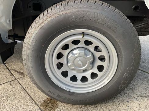 New 2026 Chevrolet Silverado 1500 W/T image 12