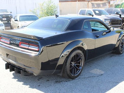 Used 2021 Dodge Challenger R/T Scat Pack RWD image 4