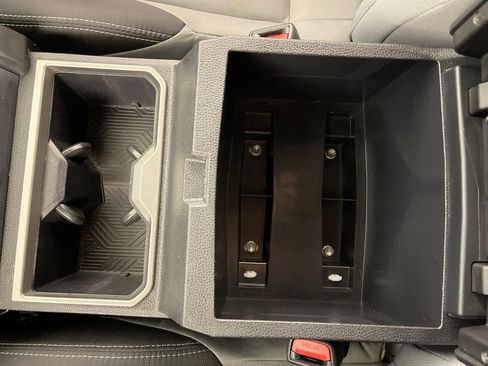 Certified 2025 Toyota Tacoma TRD Off-Road image 22