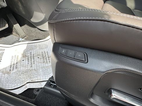 Certified 2025 MAZDA CX-5 Signature image 23