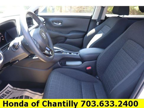 Certified 2026 Honda HR-V LX image 22