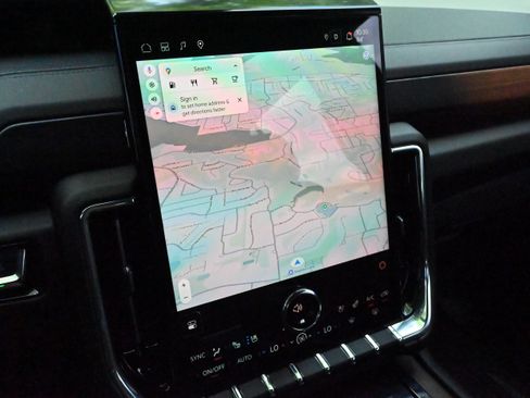 Used 2025 GMC Yukon Denali w/ Sun & Power Step Package AWD/4WD image 23