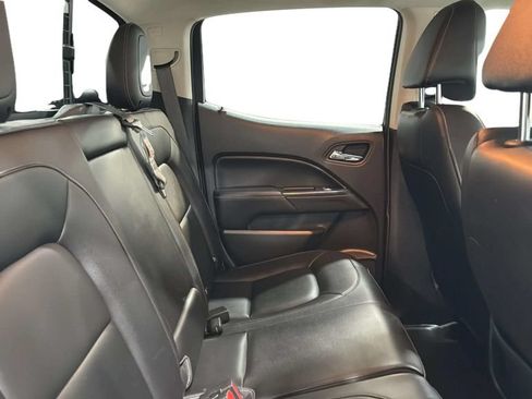 Used 2017 GMC Canyon SLT w/ Driver Alert Package AWD/4WD image 19