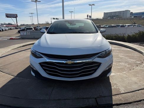 Used 2023 Chevrolet Malibu LT image 11