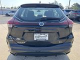 Used 2021 Nissan Kicks SV image 5