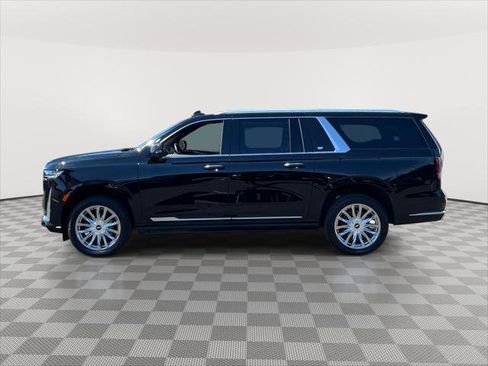 Used 2023 Cadillac Escalade ESV Premium Luxury w/ Performance Package image 4