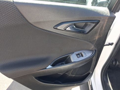 Used 2022 Chevrolet Malibu LS FWD image 19