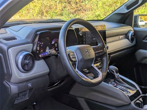Used 2024 Chevrolet Colorado ZR2 w/ ZR2 Convenience Package III image 14