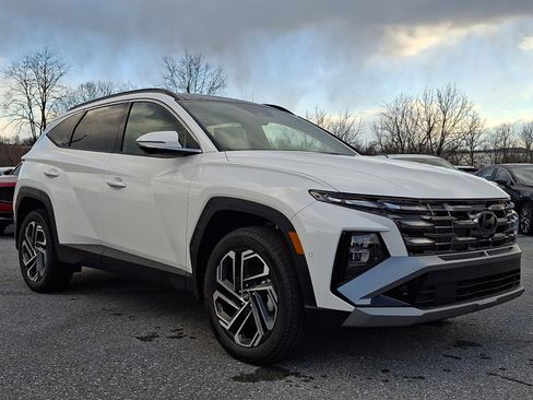 New 2026 Hyundai Tucson Limited AWD/4WD image 3