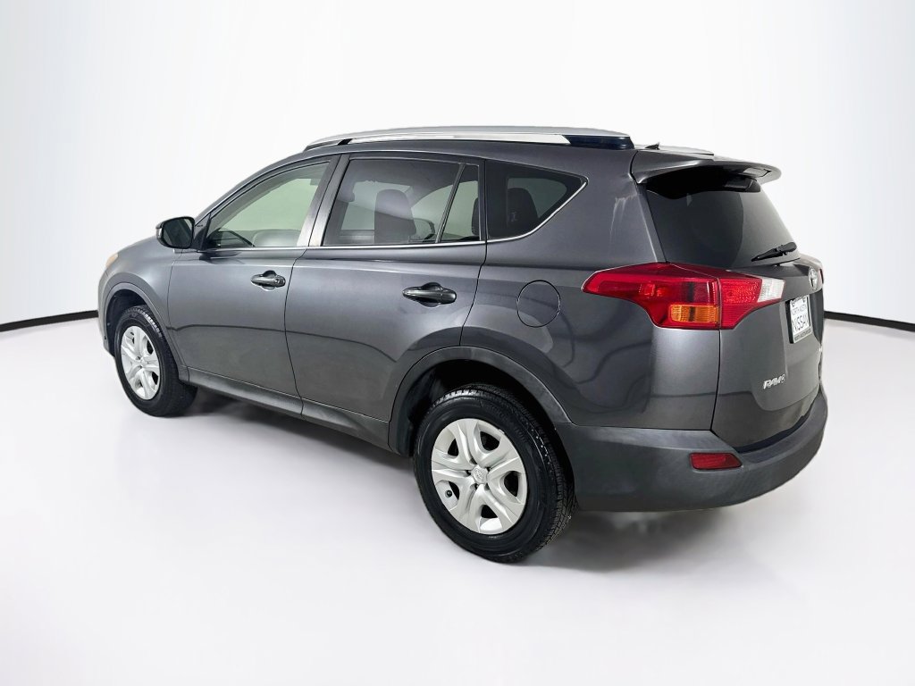 Used 2013 Toyota RAV4 LE FWD image 5