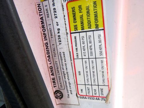 Used 2011 Ford E-250 and Econoline 250 w/ Commercial Cargo Van Pkg image 22