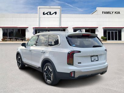 Certified 2025 Kia Telluride EX