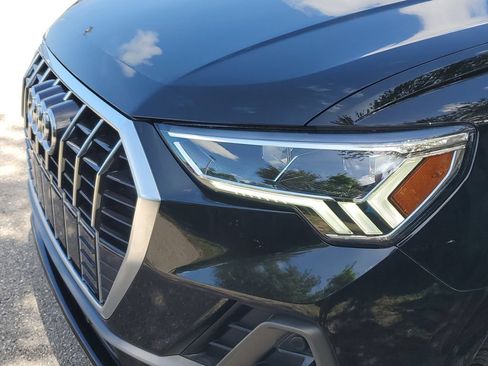 Certified 2025 Audi Q3 2.0T Premium Plus w/ Premium Plus Package AWD/4WD image 12