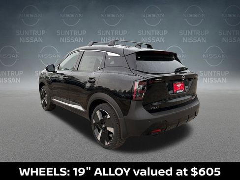 New 2026 Nissan Kicks SR w/ SR Premium Package AWD/4WD image 4