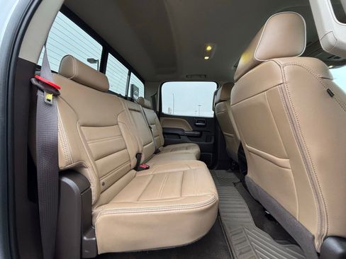 Used 2018 GMC Sierra 3500 Denali w/ Suspension Package, Off-Road AWD/4WD image 20